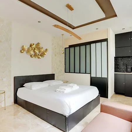 Charming - 2p - Montorgueil * Paris